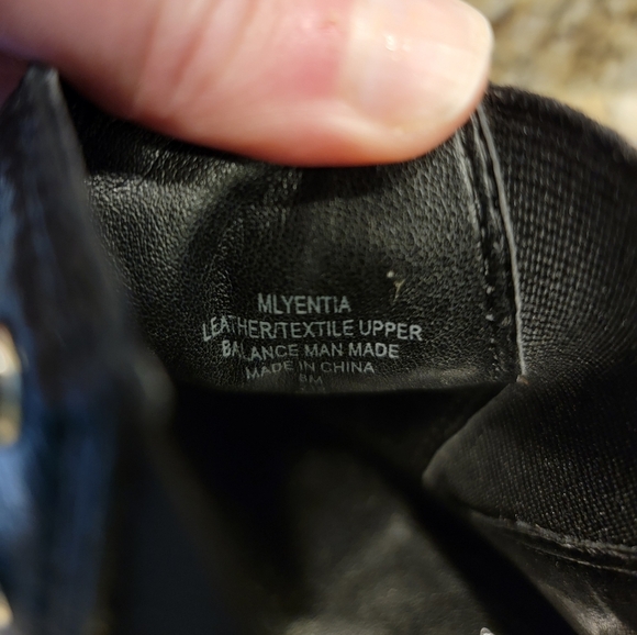 Marc Fisher Black Leather Ankle Booties with Studded Details Womens Size 8 NWOT - Picture 9 of 12